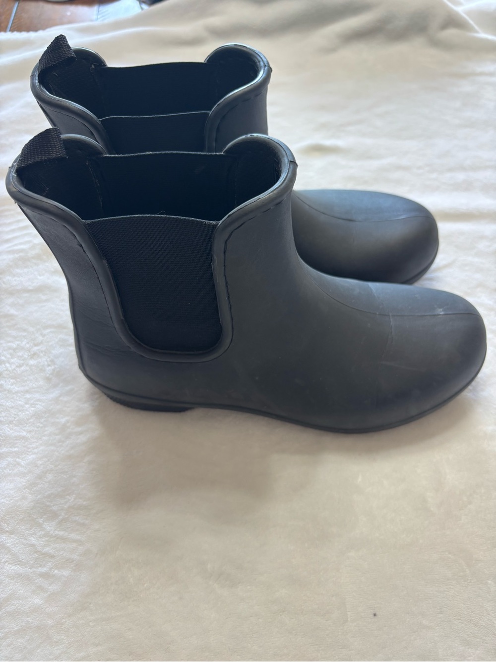 CROCS Women's Black Chelsea-Style Rain Ankle Boots